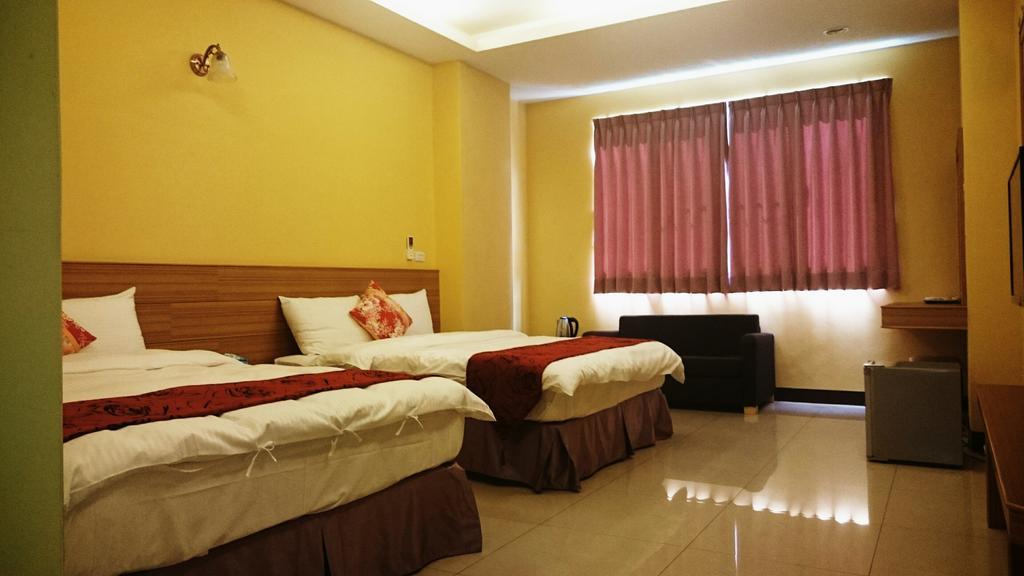 Sun Moon Lake Crystal B&B Nantou Exteriör bild