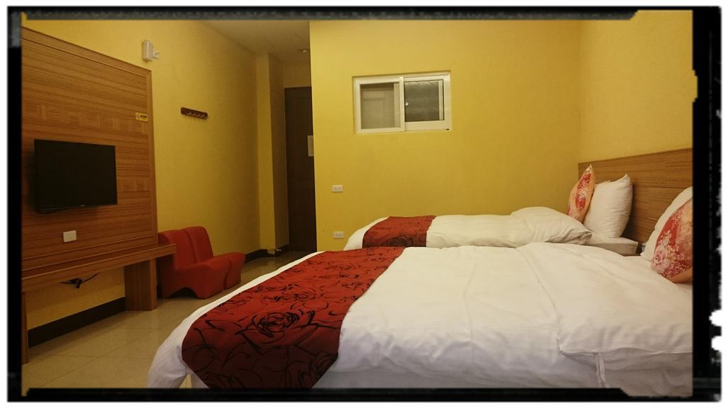 Sun Moon Lake Crystal B&B Nantou Exteriör bild
