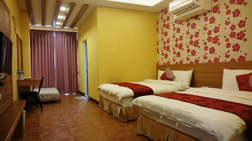Sun Moon Lake Crystal B&B Nantou Exteriör bild